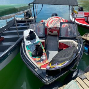Lanchas con dona, Flyboard,  Wakeboard - Eleva tu aventura